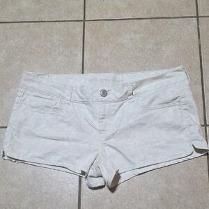 Women's White Shorts